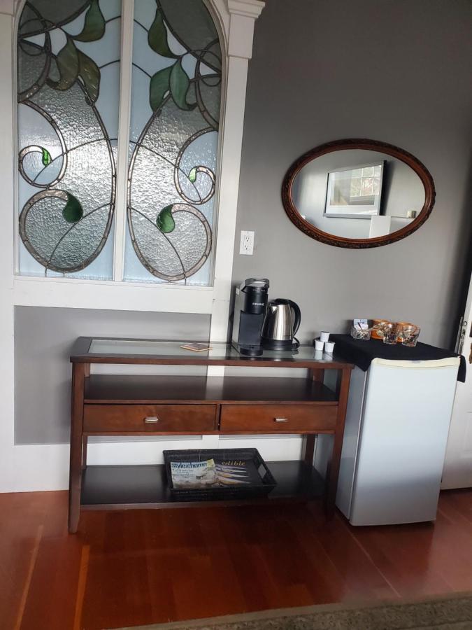The Ivy On Parker Guest House فانكوفر المظهر الخارجي الصورة
