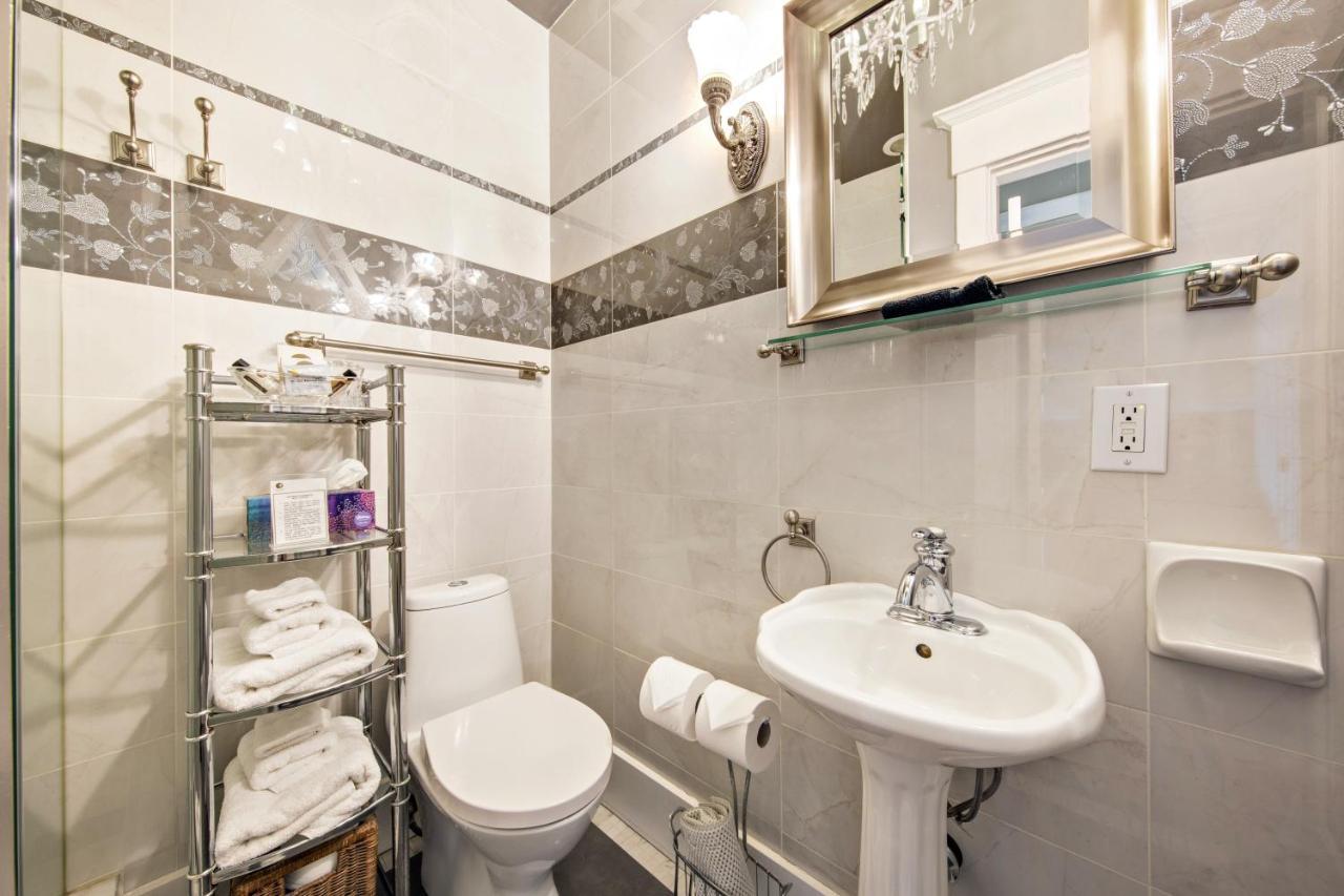 The Ivy On Parker Guest House فانكوفر المظهر الخارجي الصورة